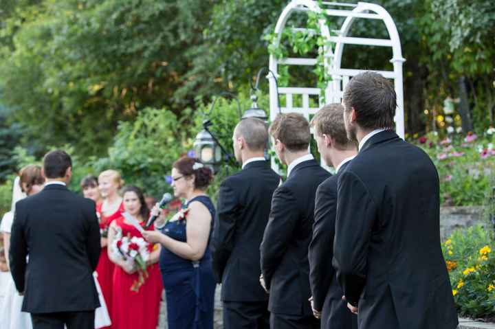 Pro-BAM! Inexpensive Backyard Wedding!