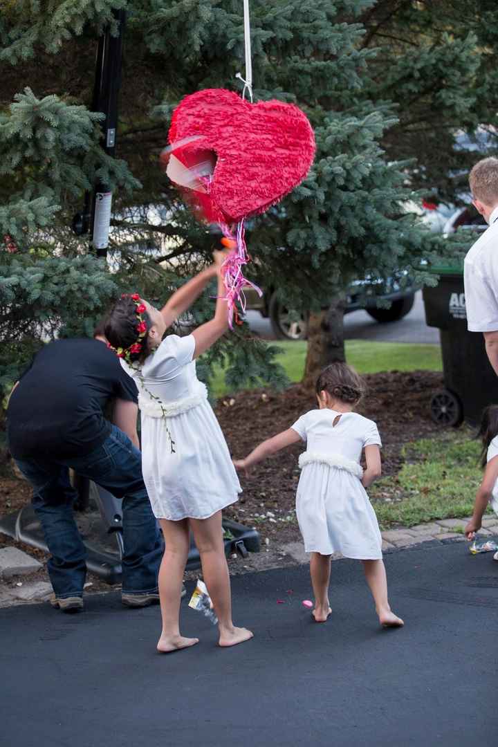 Pro-BAM! Inexpensive Backyard Wedding!
