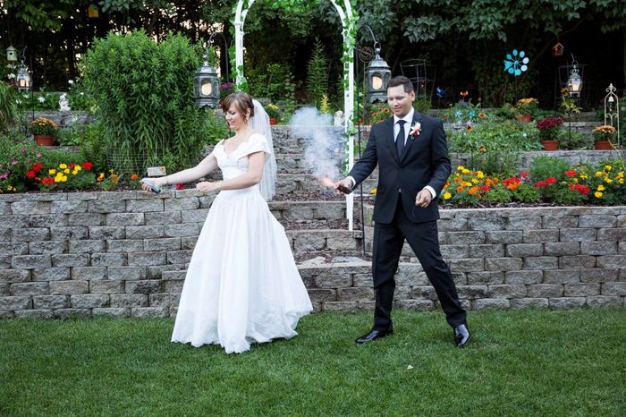 Pro-BAM! Inexpensive Backyard Wedding!