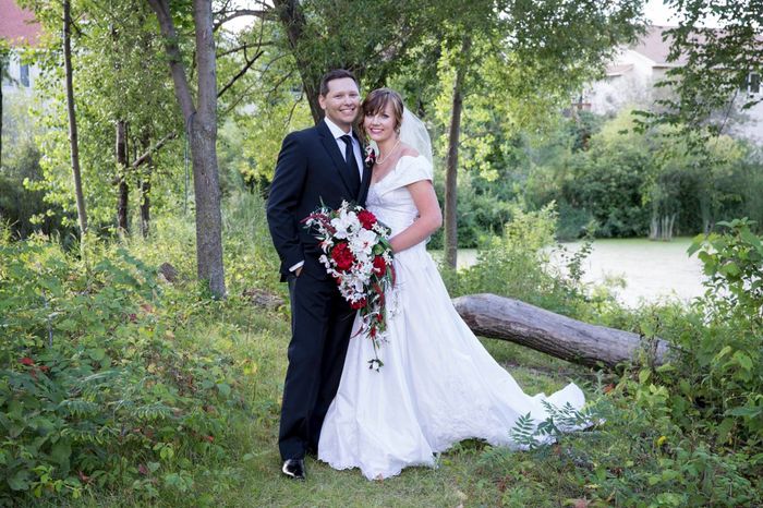 Pro-BAM! Inexpensive Backyard Wedding!