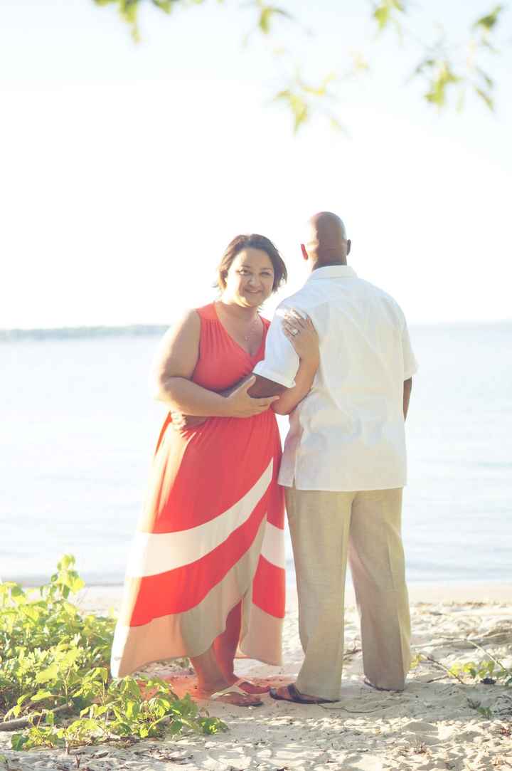 Show me your engagement photo outfits!