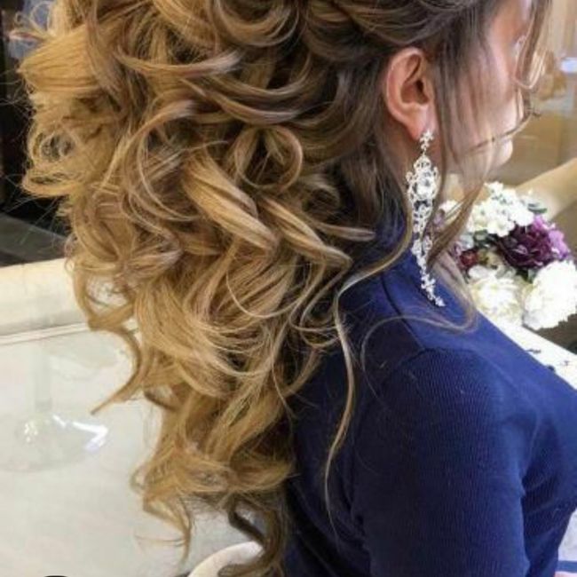 Show me your bridal hair (or inspo)! 11