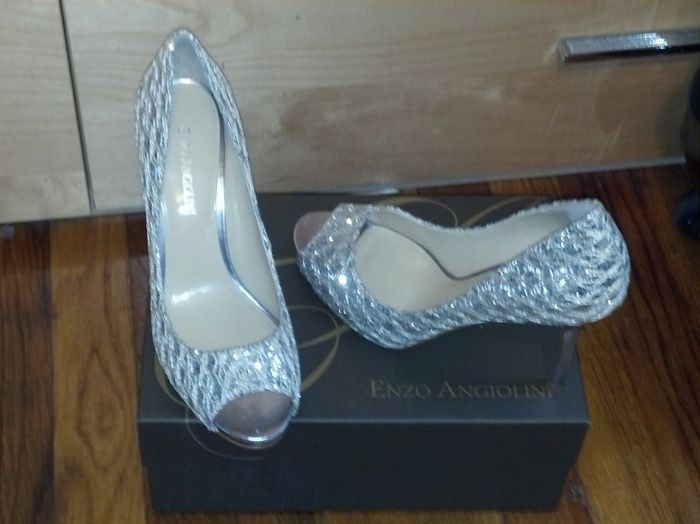 Which shoes look better?