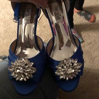 Let me see your shoes! - 1