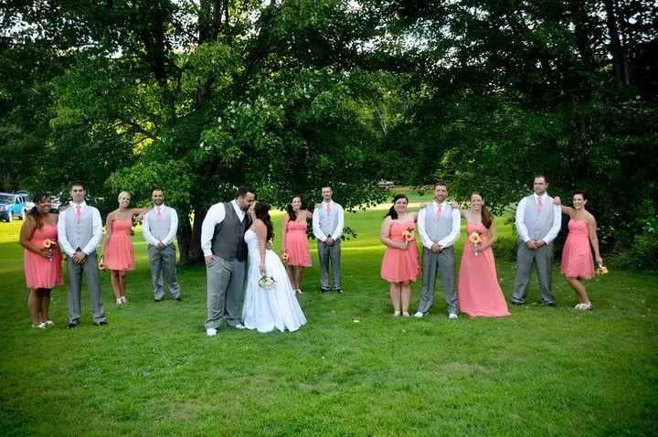 One month married! & PRO PICS ARE IN!! done posting pics :)