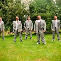 One month married! & PRO PICS ARE IN!! done posting pics :)