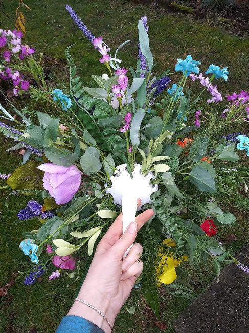 i made my bouquet!! 3