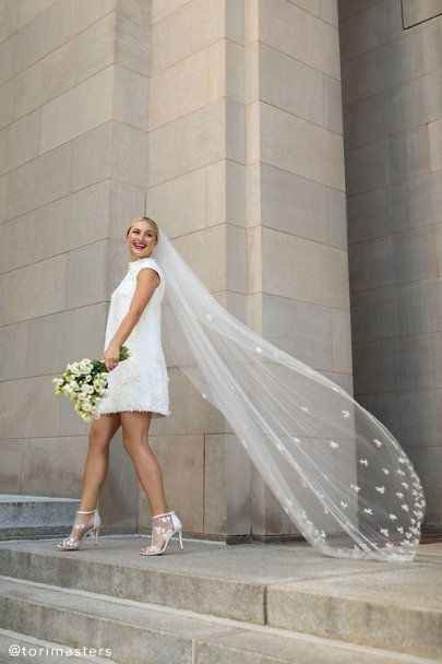 Short dress and long veil? - 2