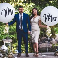 Admidst the Covid-19 panic, post your favorite picture from your engagement shoot. - 2