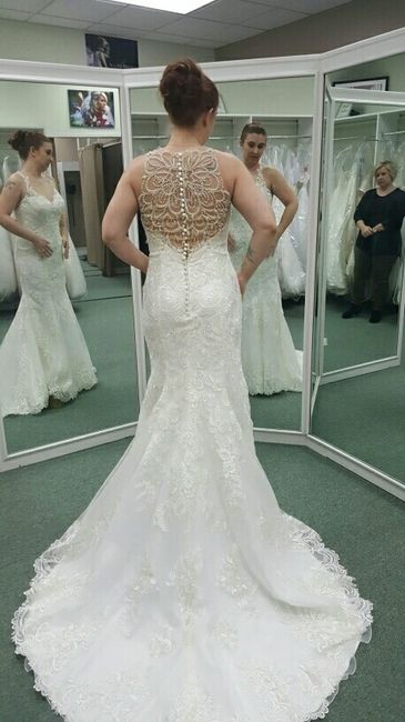 What dress to choose????
