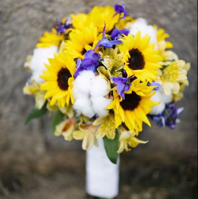 SHOW ME YOUR WEDDING BOUQUET :)