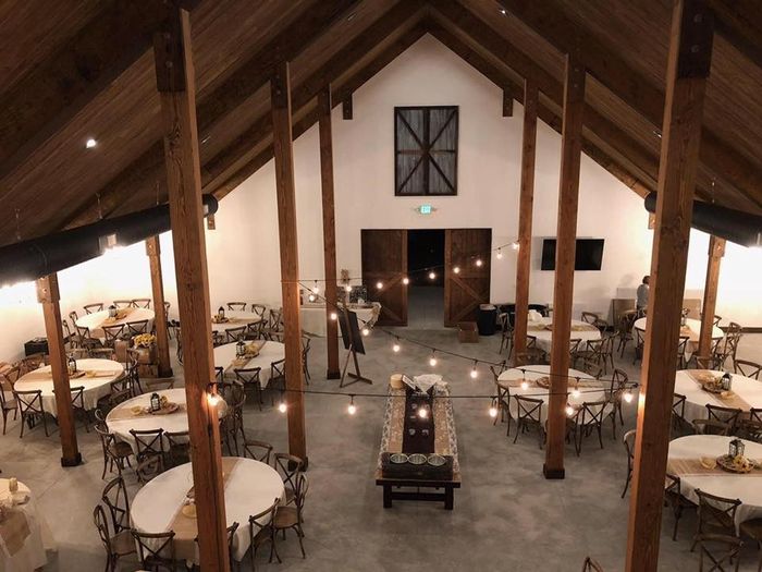 Would fall or spring look best for this venue 2