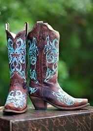 Show me your ... shoes!