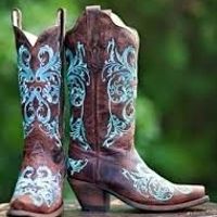 Show me your ... shoes!