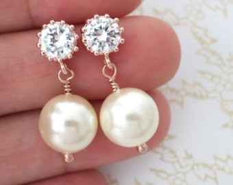 Who wants to help me make a boring decision?