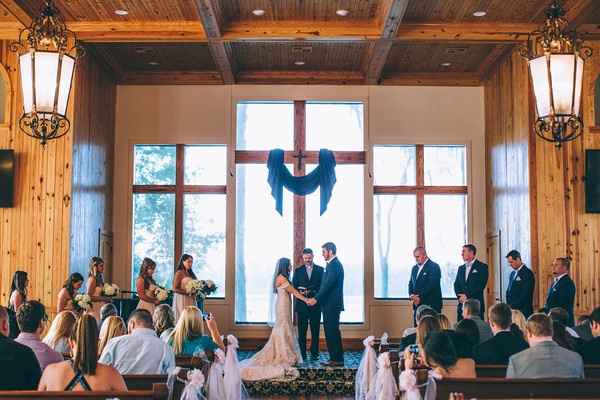 We've been blogged! More pro pics! UPDATE: More added