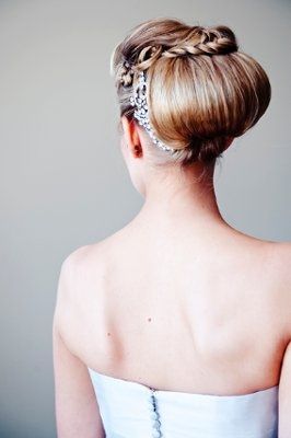 WEDDING HAIR INSPIRATION