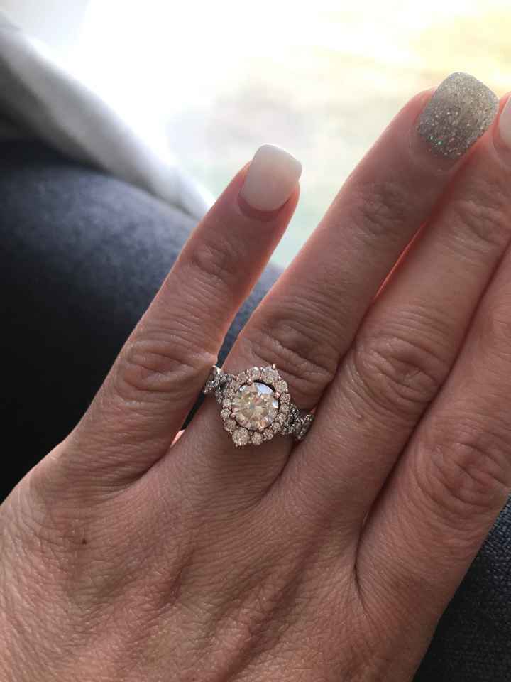 🗣 Rose Gold Rings - 1