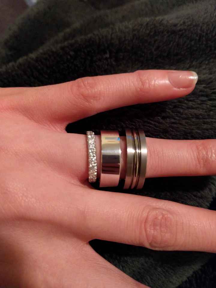 What types of metal is your fiance(e)s wedding band?