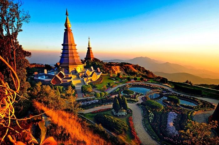 Show me your honeymoon destination