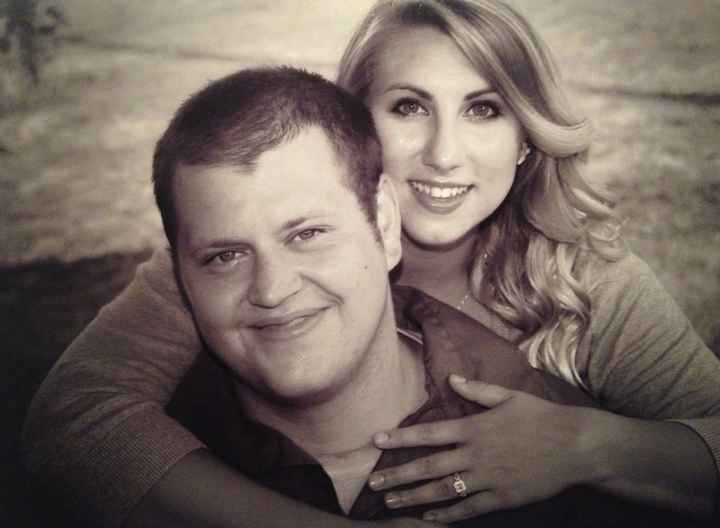 Engagement Photos (: