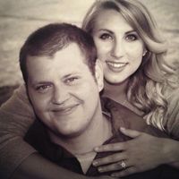 Engagement Photos (: