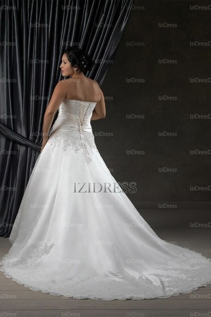 I am IN LOVE with this dress........