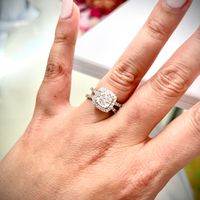 Brides of 2022! Show us your ring! - 1