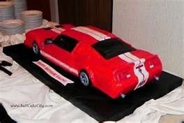 LET'S see your Grooms Cake.  :)