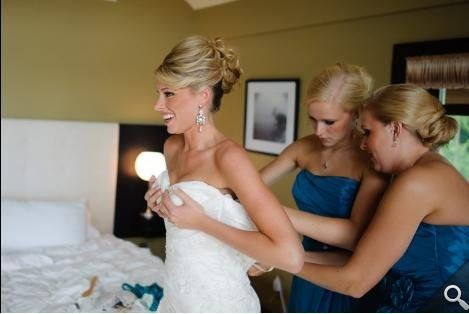I'm craving wedding!!! Share with me your wedding pics!! please....
