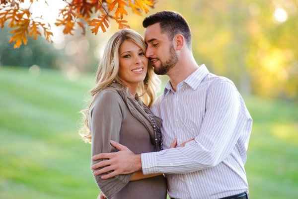 Show off your Engagement Pics!