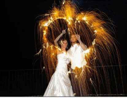 **PICS** Pro wedding pics are in!!!