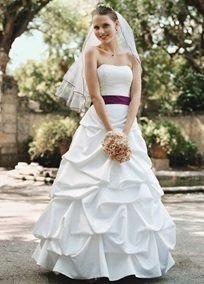 What "look" are you going for on your wedding day?