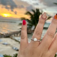 Brides of 2022! Show us your ring! - 1