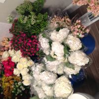 Best website for wholesale flowers?