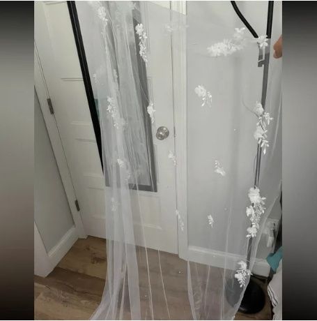 Help me Decide my Wedding Veil and I'd love to see yours! 3