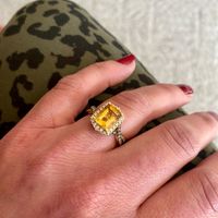 Brides of 2022! Show us your ring! - 1