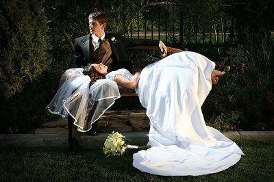 Post a Picture of a wedding photo you have found that you like and want to mock on your big day!