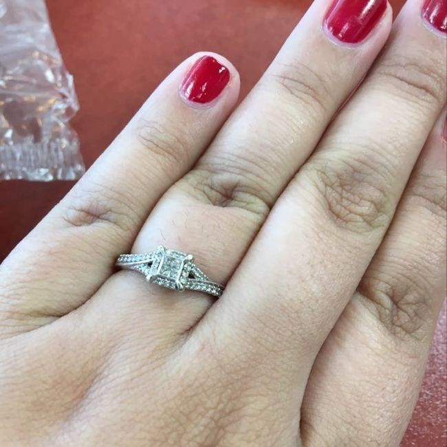 Lets see those beautiful engagement rings