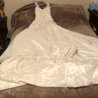 May 2020 brides show me that dress! - 1