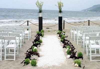 Beach Wedding Aisle Decor - Flowers