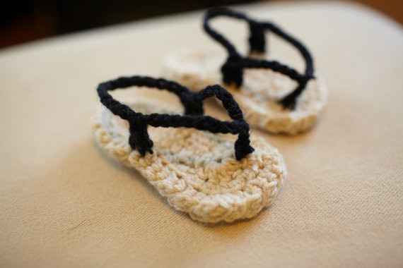 Buying accessories for my 6 mo. old FG - LOVE buying baby stuff!