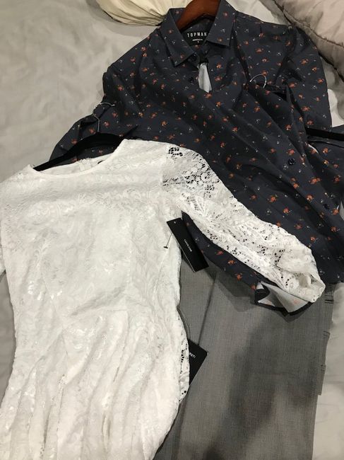 this would be the fiance's outfit 