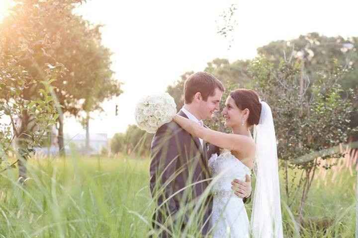 Married! Professional Photos! (Pic Heavy)