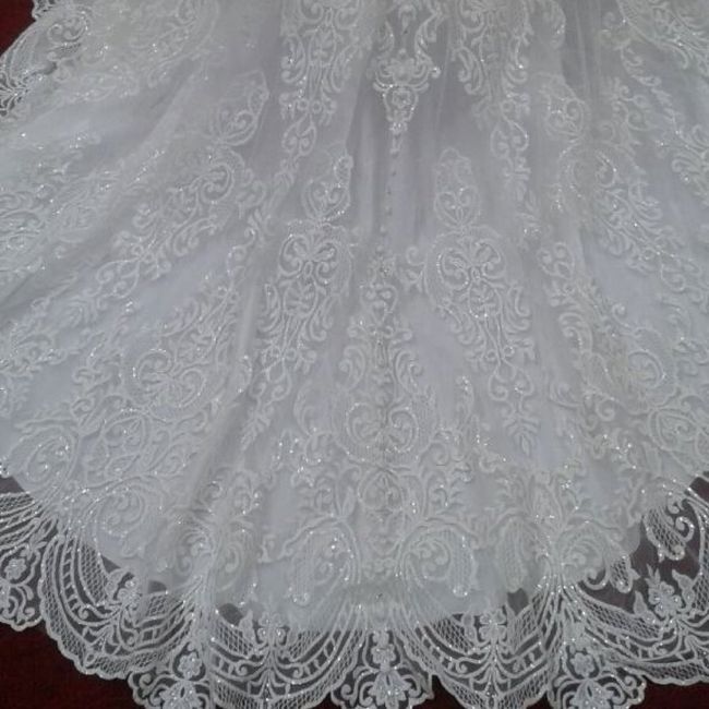 Allure Bridals 9401, Dress Twins? 5