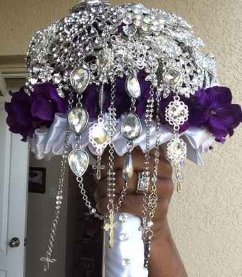 Bouquet with broaches?