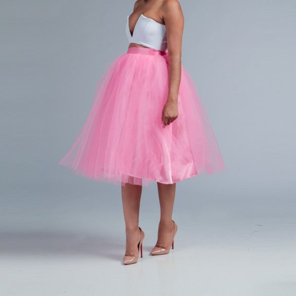 Pretty in Pink Bridal shower: Help pick my skirt.