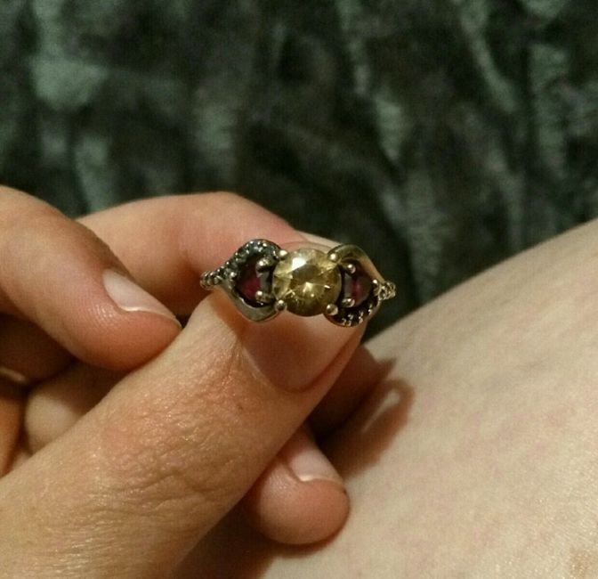 Just love my ring. Show off yours!! - 2