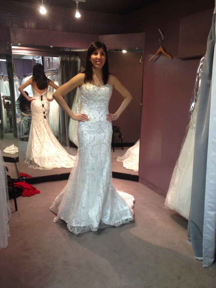 Show me your DRESS, SHOES & ANYTHING ELSE you'll be wearing.