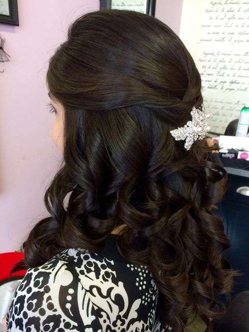 Hair and Makeup Trial! (Pics)